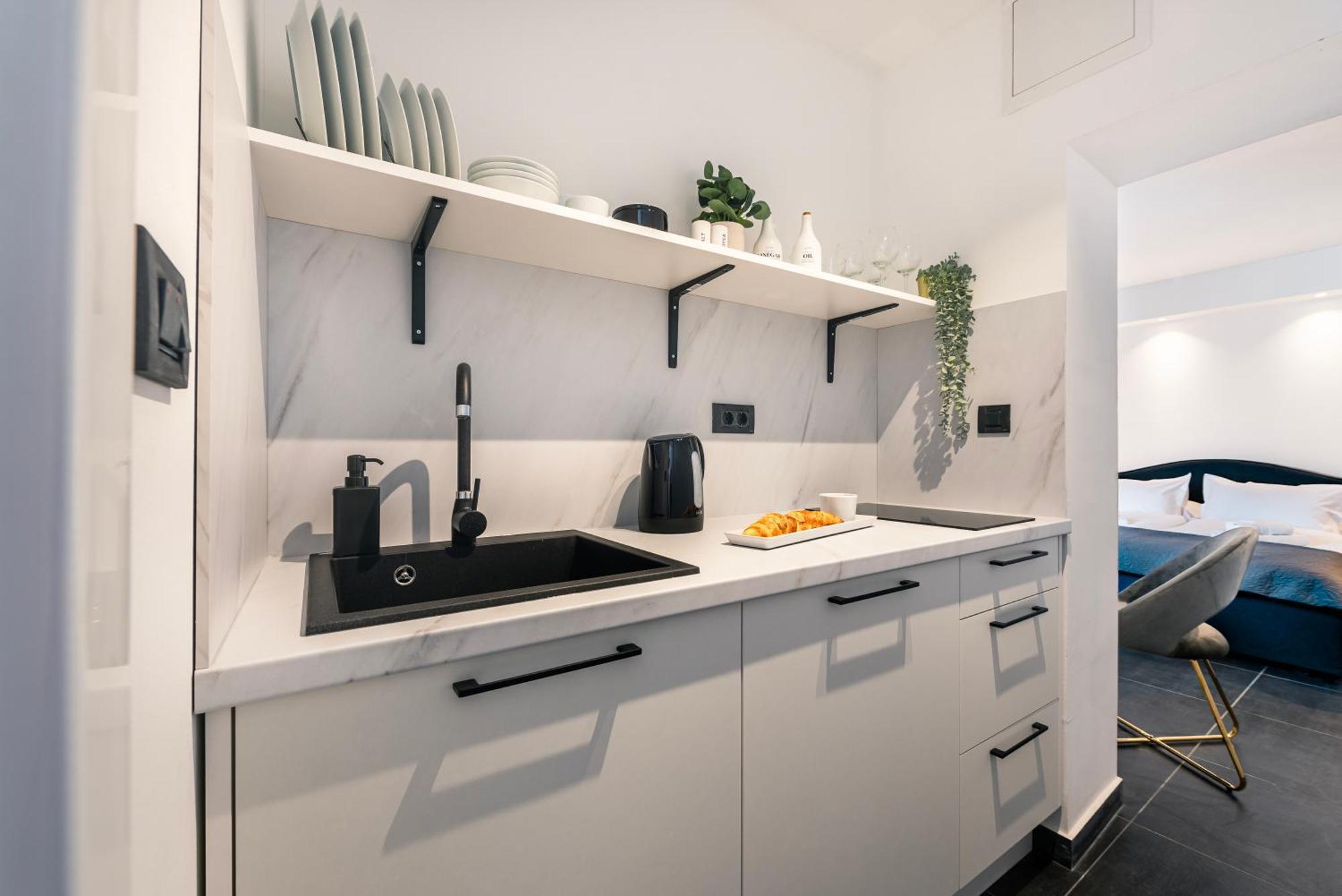 City Break Studio Apartments Šibenik Esterno foto